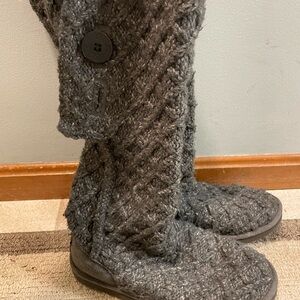 Gray Knit Button Boots